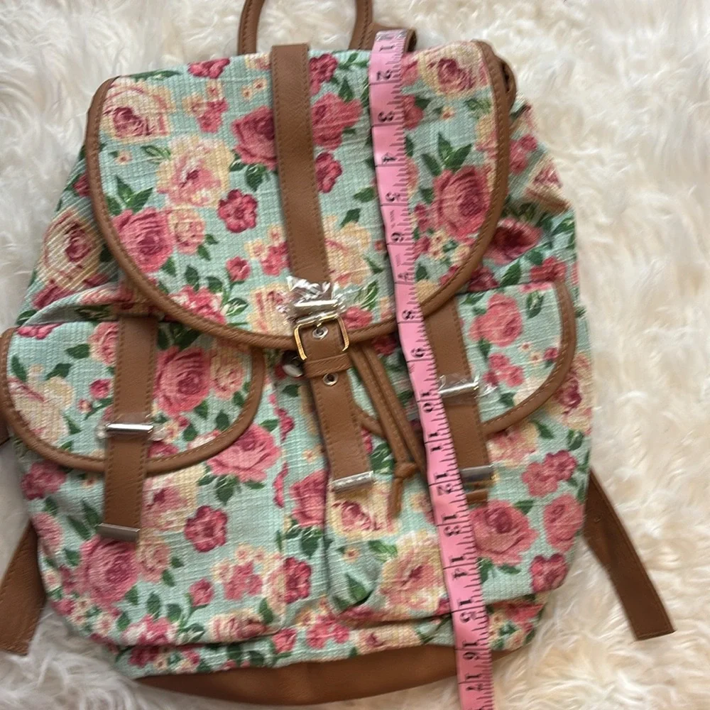 NWOT Mudd Floral Cottage Core Backpack